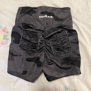 Mini beast shorts